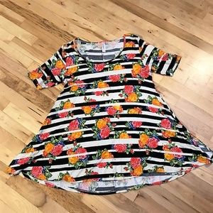 LulaRoe ~Roses and Stripes~ Unicorn~ Perfect Tee
